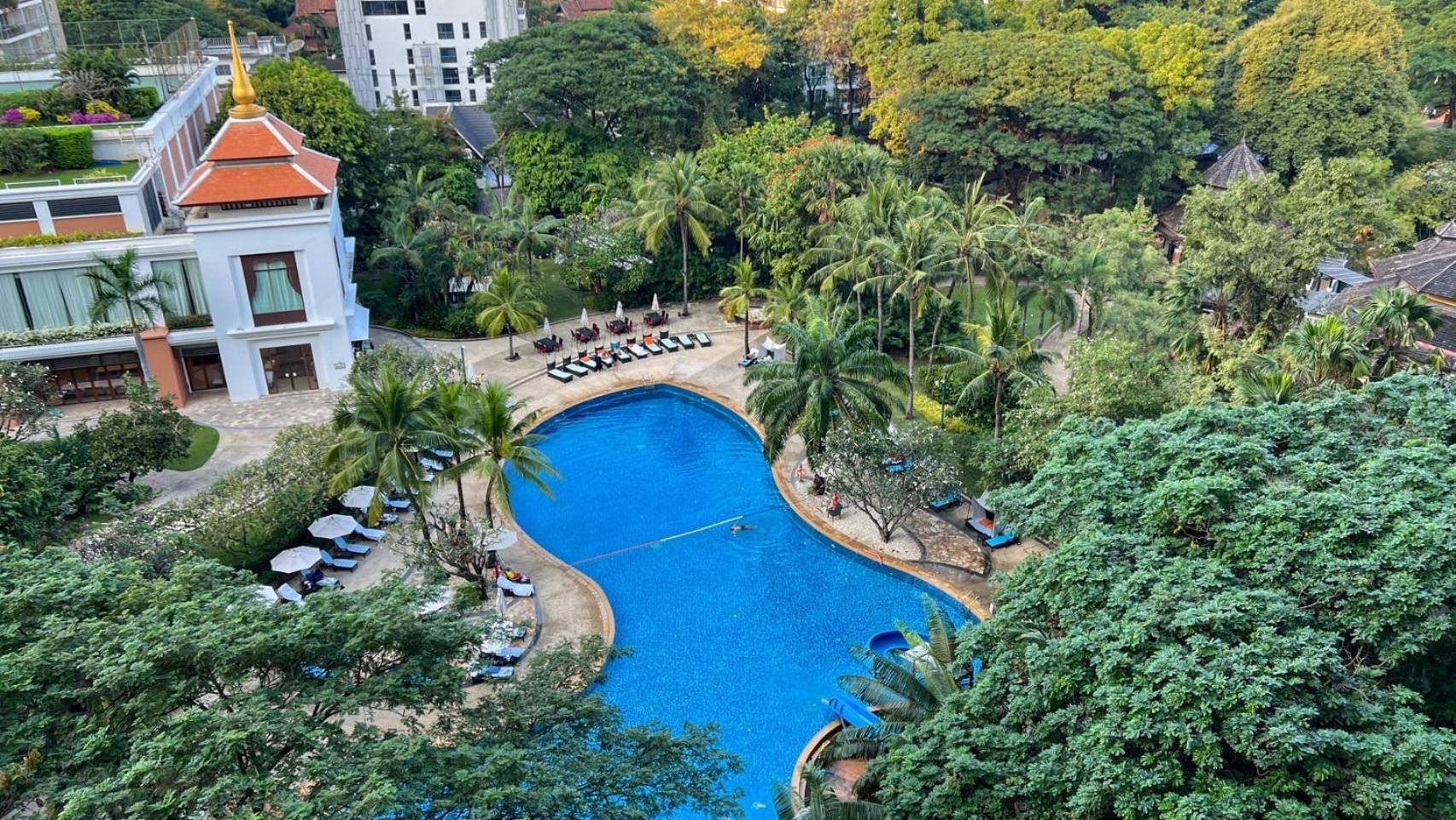 The Astra Luxury Condo In Town Chiang Mai Exterior foto